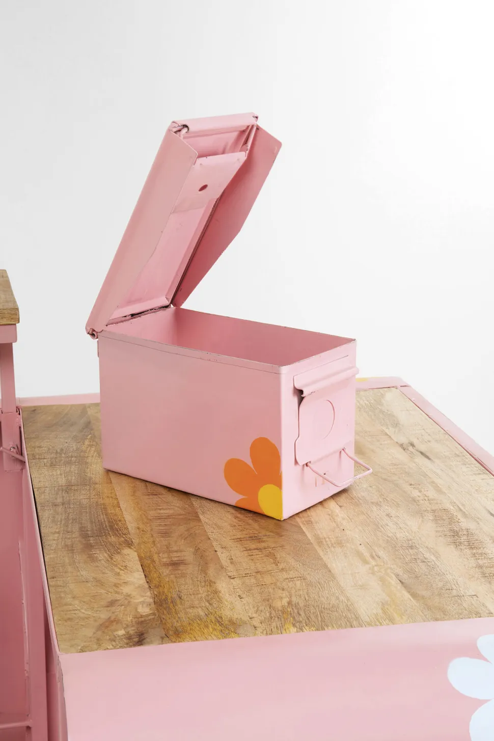 KARE Design Bar Flower Power Auto 241cm Store
