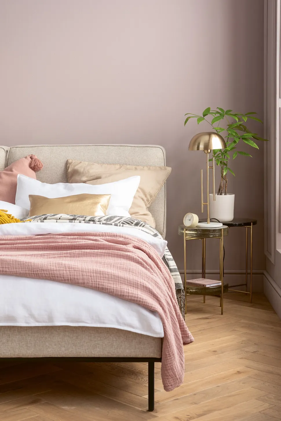 KARE Design Bed East Side 180x200cm Hot
