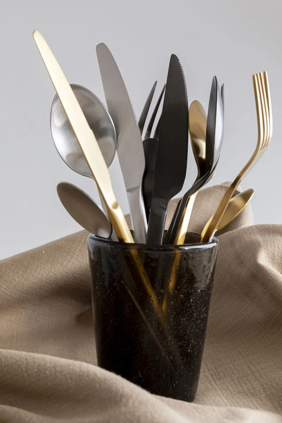 KARE Design Bestek Gloria Mat Zwart (16 Stuks) Shop