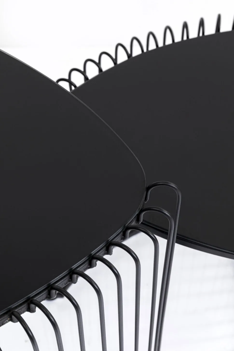 KARE Design Bijzettafel Wire Triangle Black (Set Van 2) Cheap