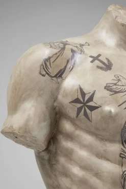 KARE Design Decofiguur Torso Tattoos Hot