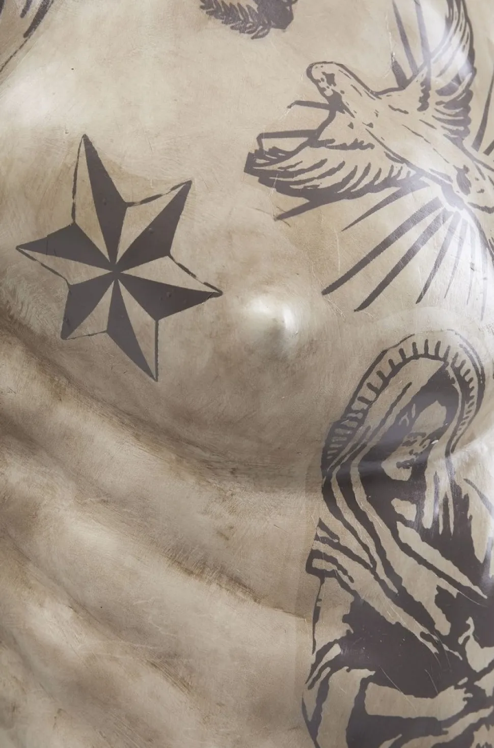 KARE Design Decofiguur Torso Tattoos Hot