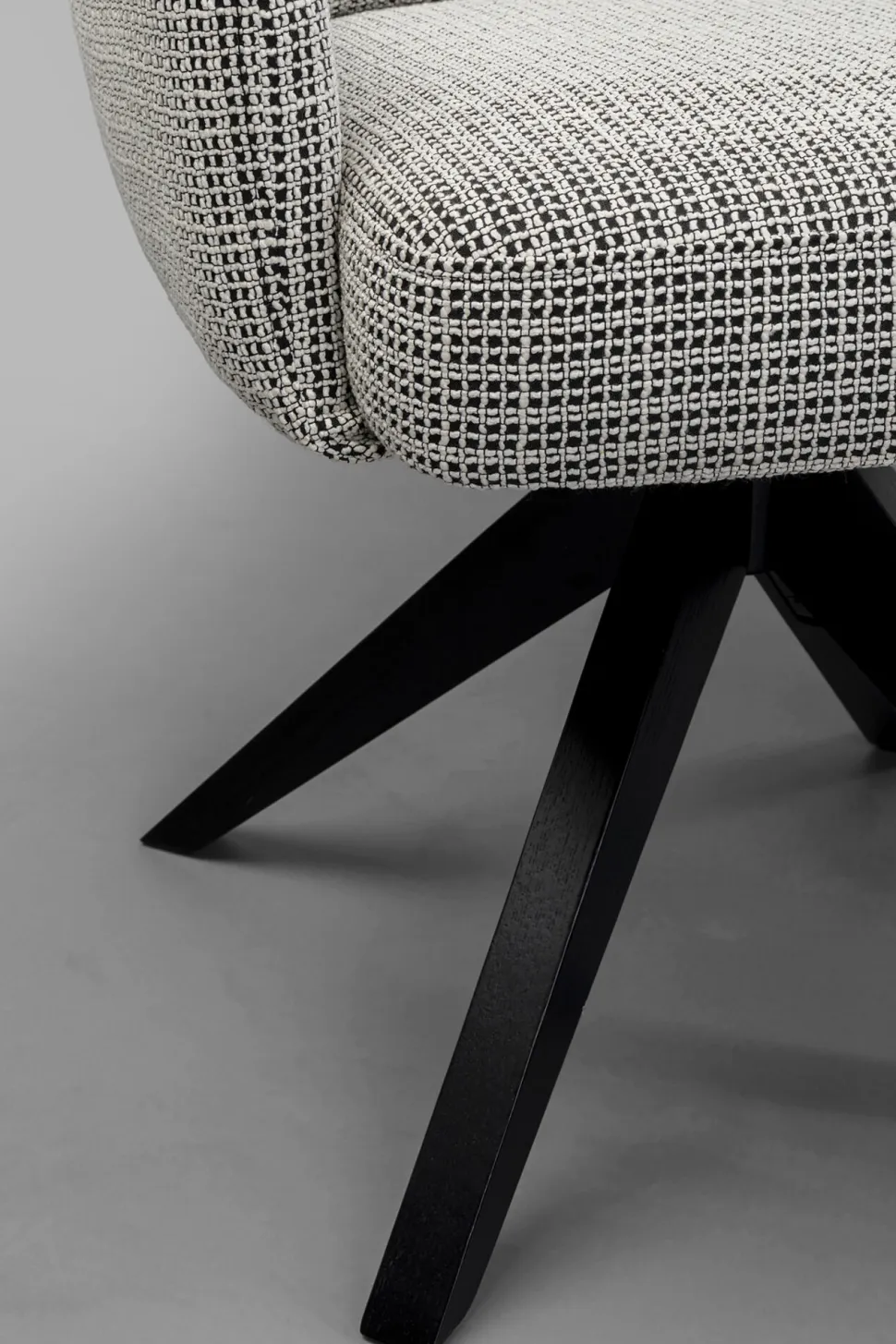 KARE Design Draaibare Fauteuil Bosse Black Cheap