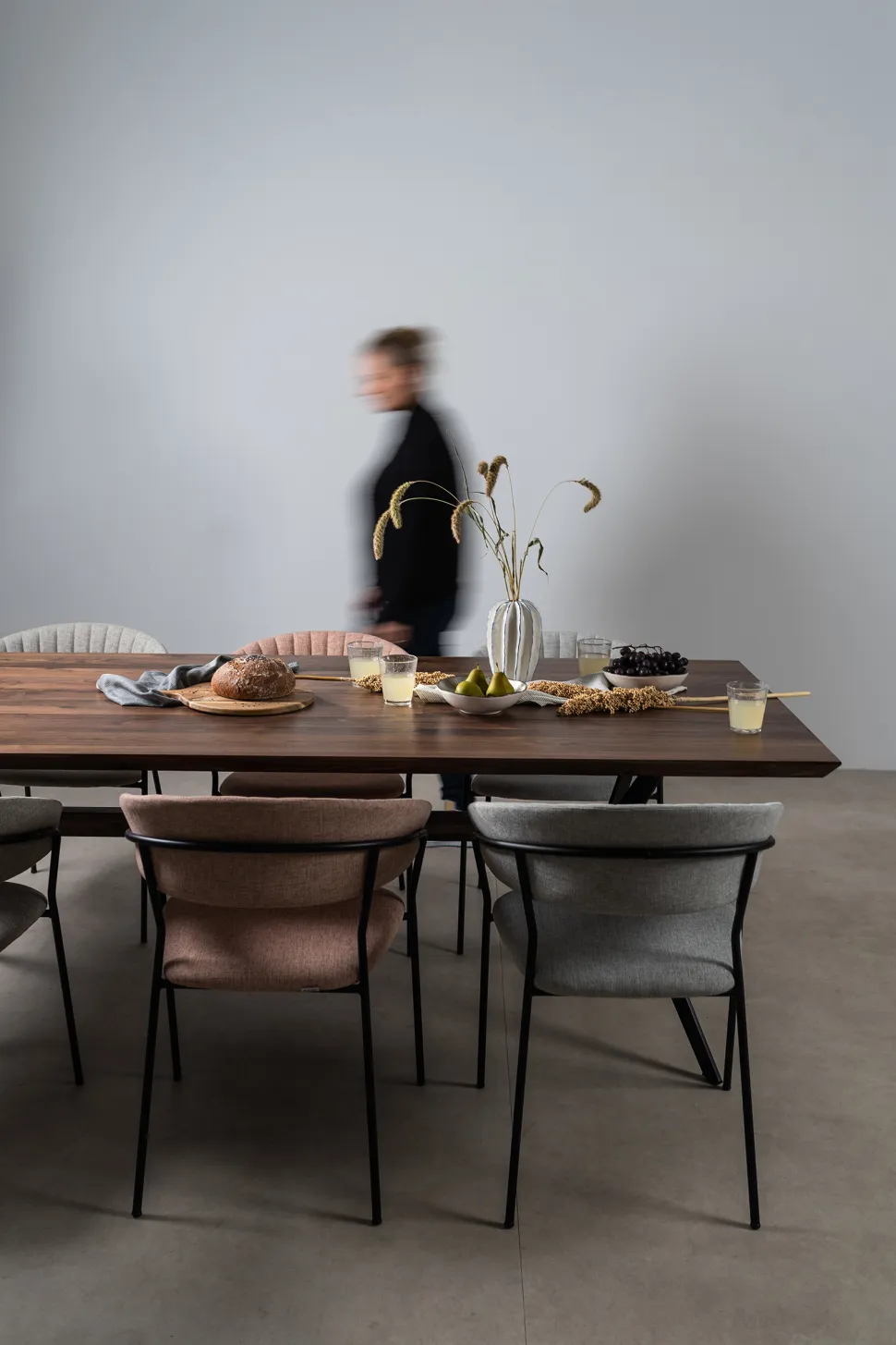 KARE Design Eettafel Downtown Walnoot 220x100cm Shop