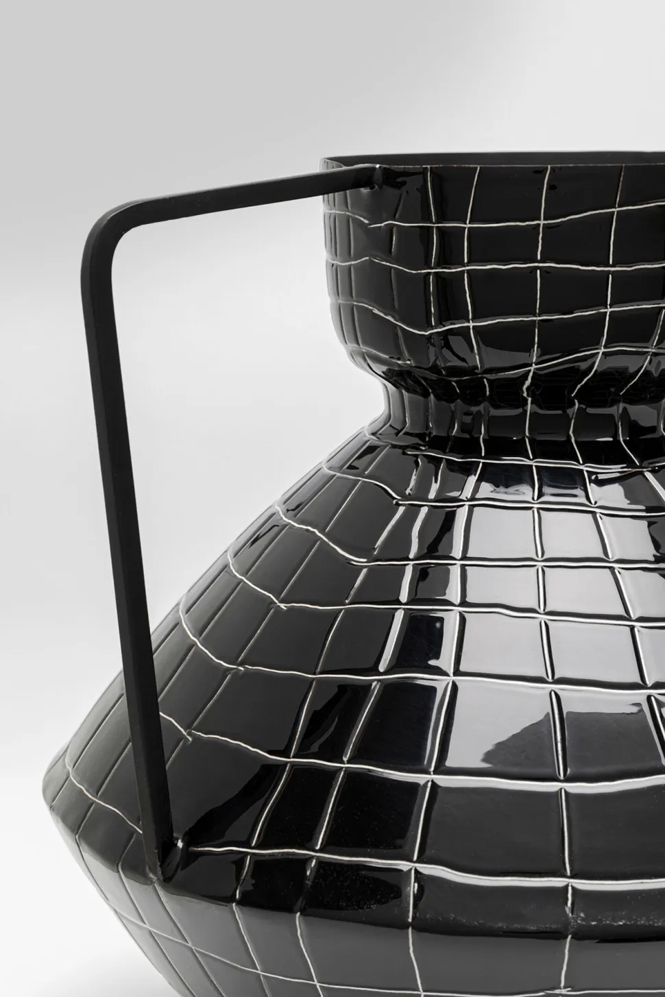 KARE Design Vaas Black Mesh Handle 29cm Online