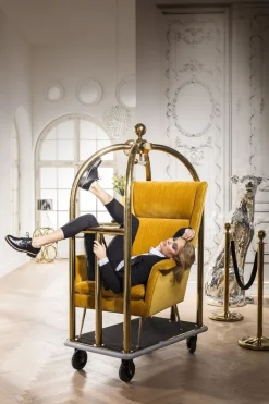 KARE Design VIP Bagage Trolley Vegas Goud Cheap